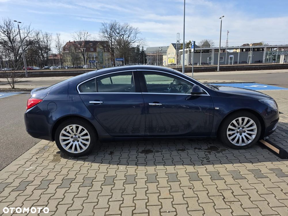 Opel Insignia 2.0 T Cosmo - 3