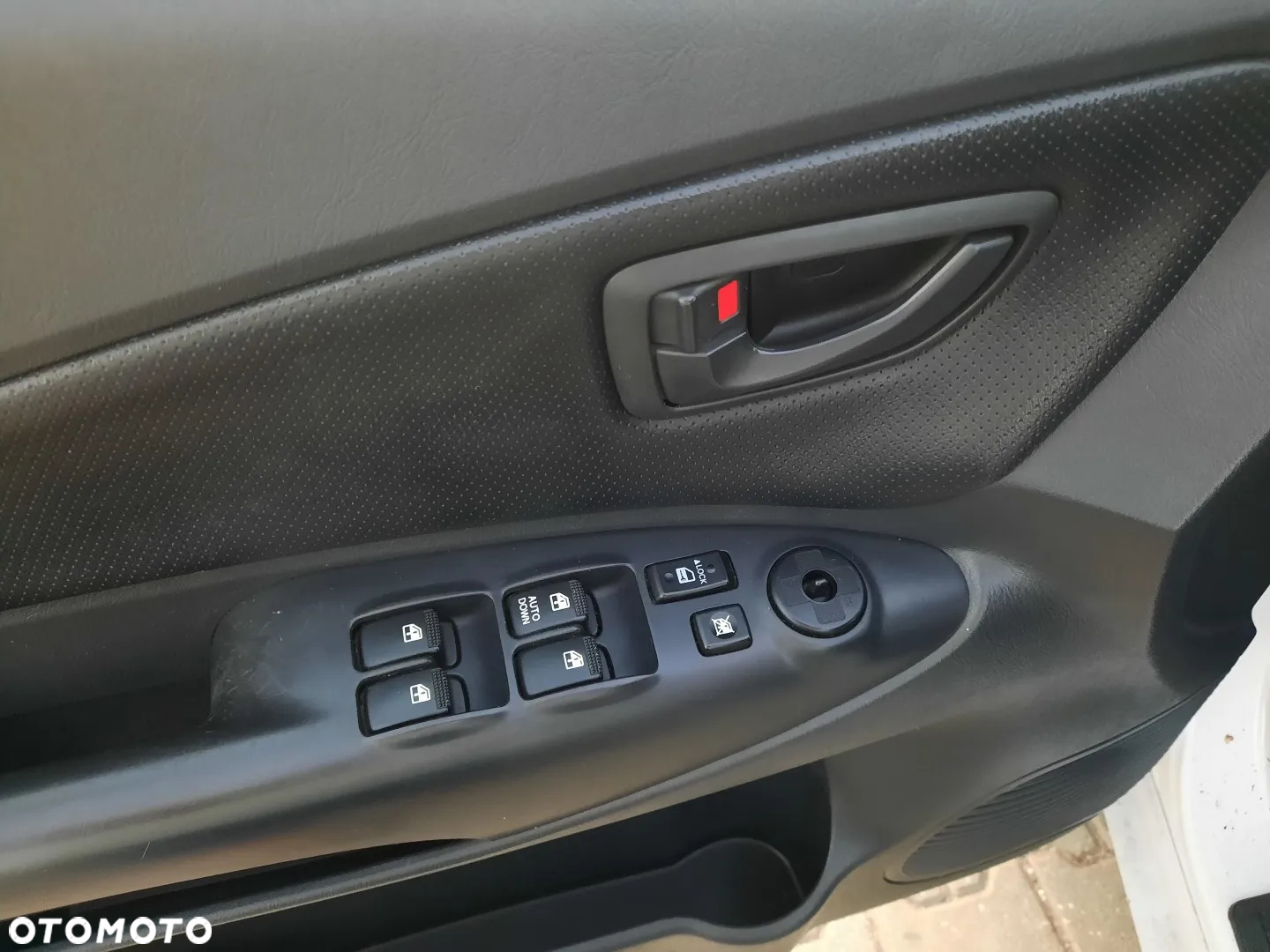 Hyundai Tucson 2.0 Comfort 2WD - 16