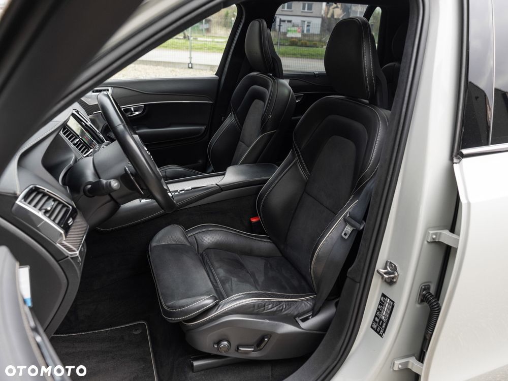 Volvo XC 90 B5 D AWD Geartronic RDesign - 27