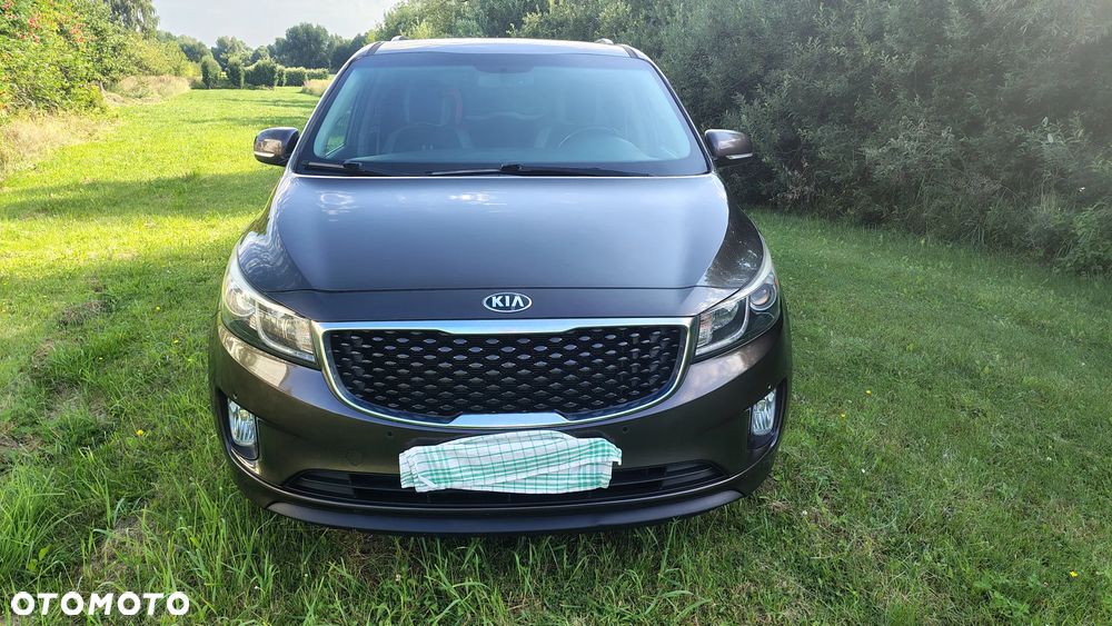 Kia Sedona 3.8 V6 LX - 21