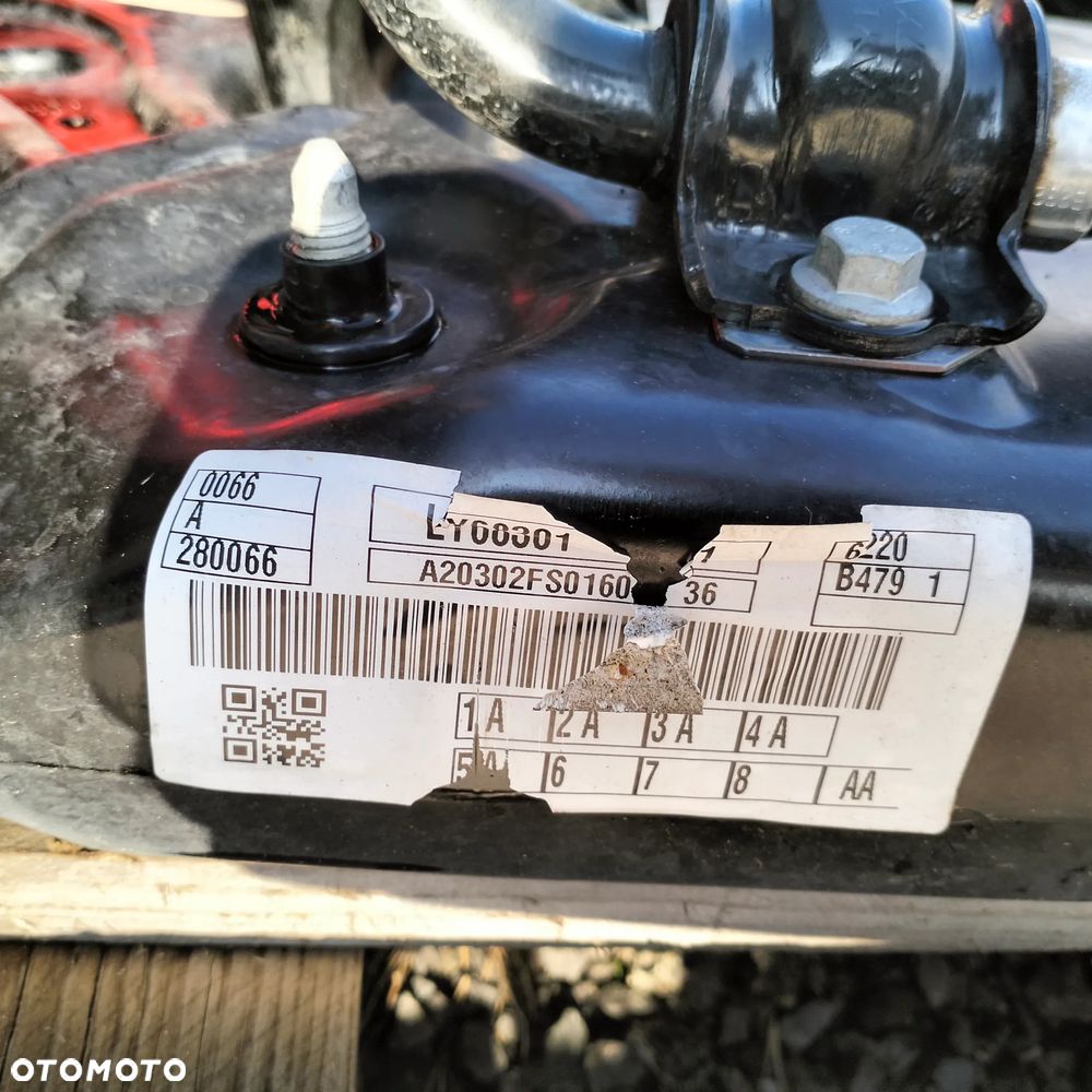 FORD FIESTA MK8 ŁAWA SILNIKA KOŁYSKA 1.1 - 3