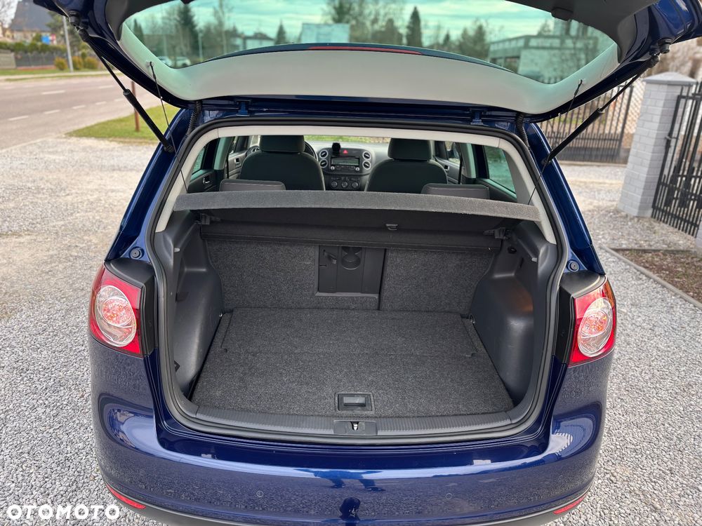 Volkswagen Golf Plus - 21