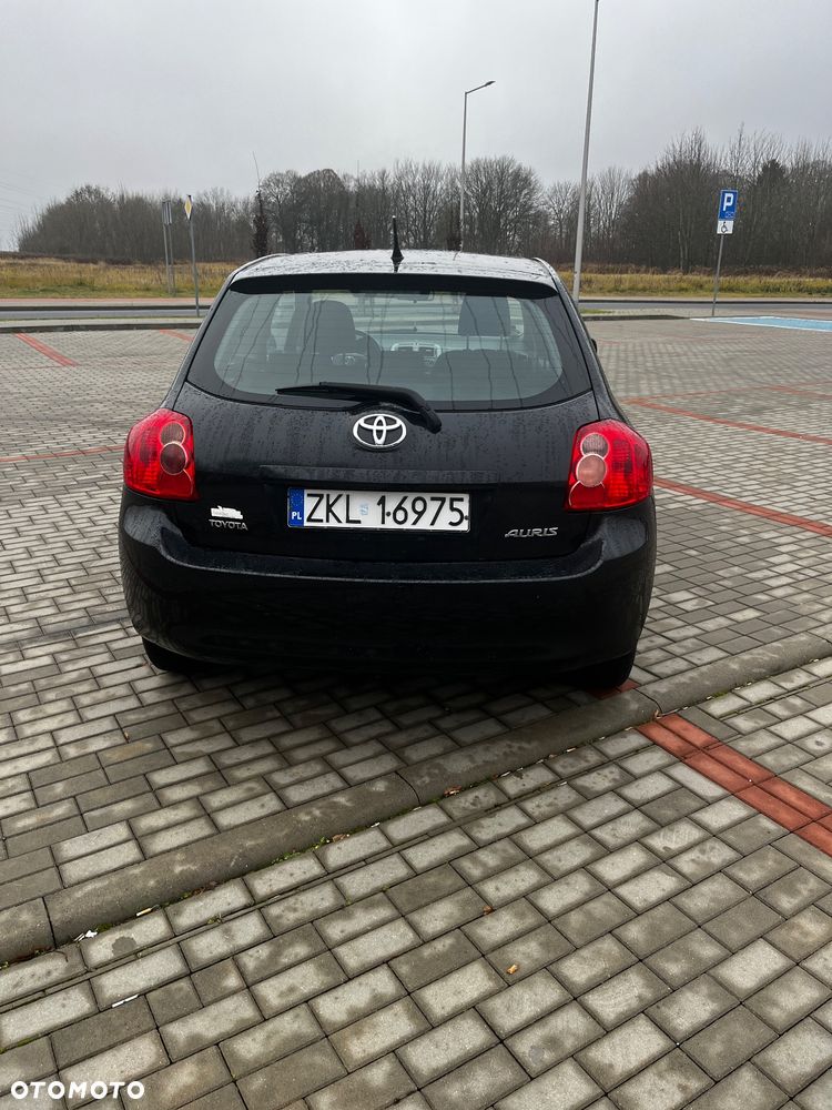 Toyota Auris 1.4 VVT-i - 4