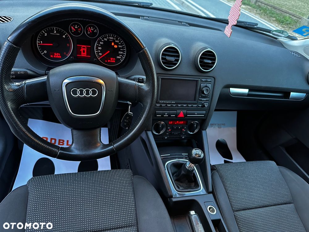 Audi A3 Sportback 2.0 TDI DPF Attraction - 9