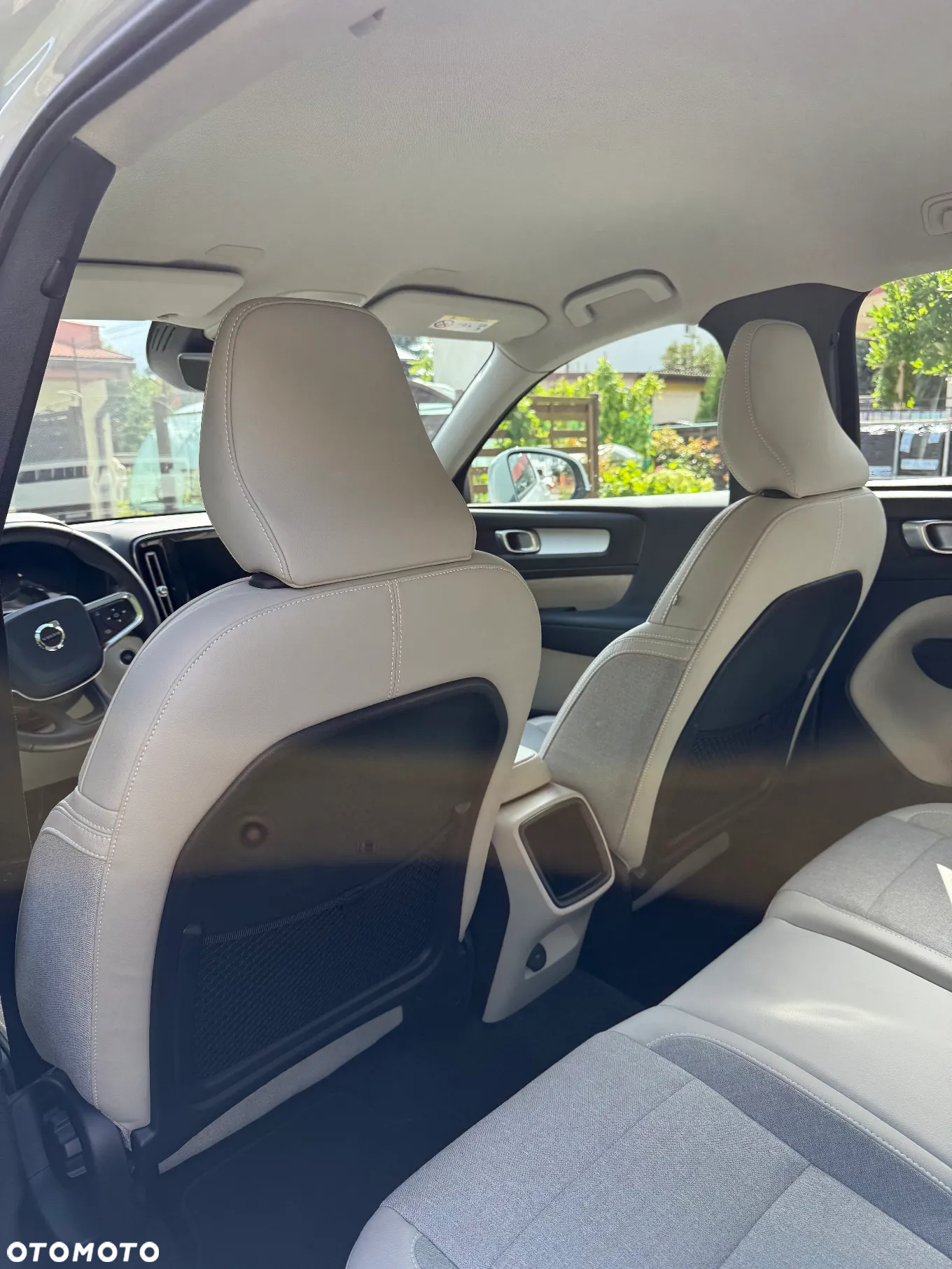 Volvo XC 40 T3 Momentum Pro - 8