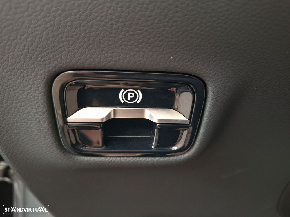Mercedes-Benz E 300 e Station — fotografia 19