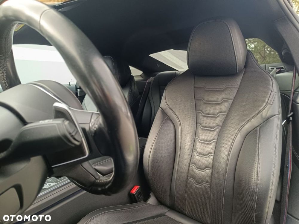 BMW Seria 8 - 5