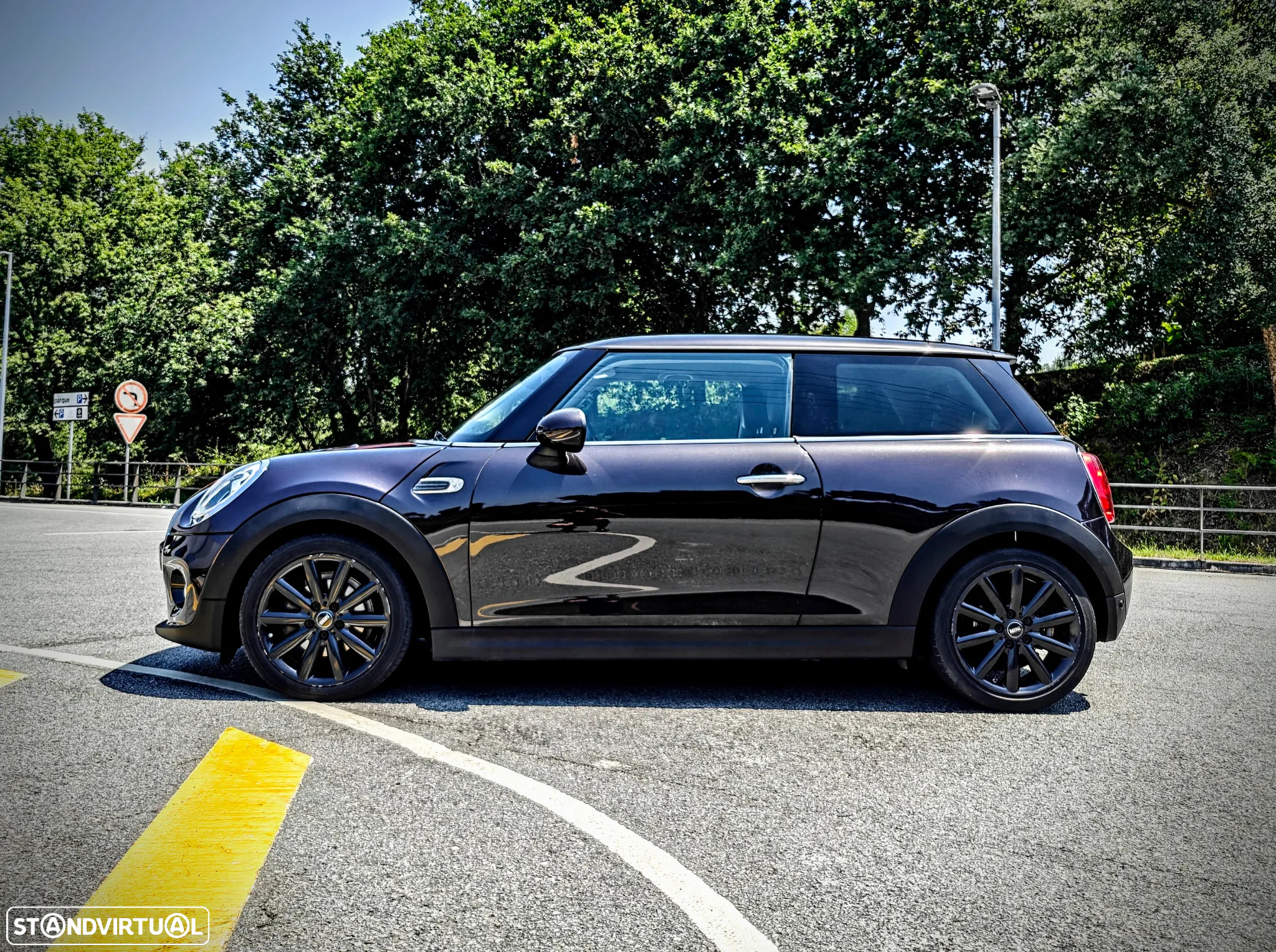MINI 3 Portas Cooper Premium Resolute Edition Auto - 13