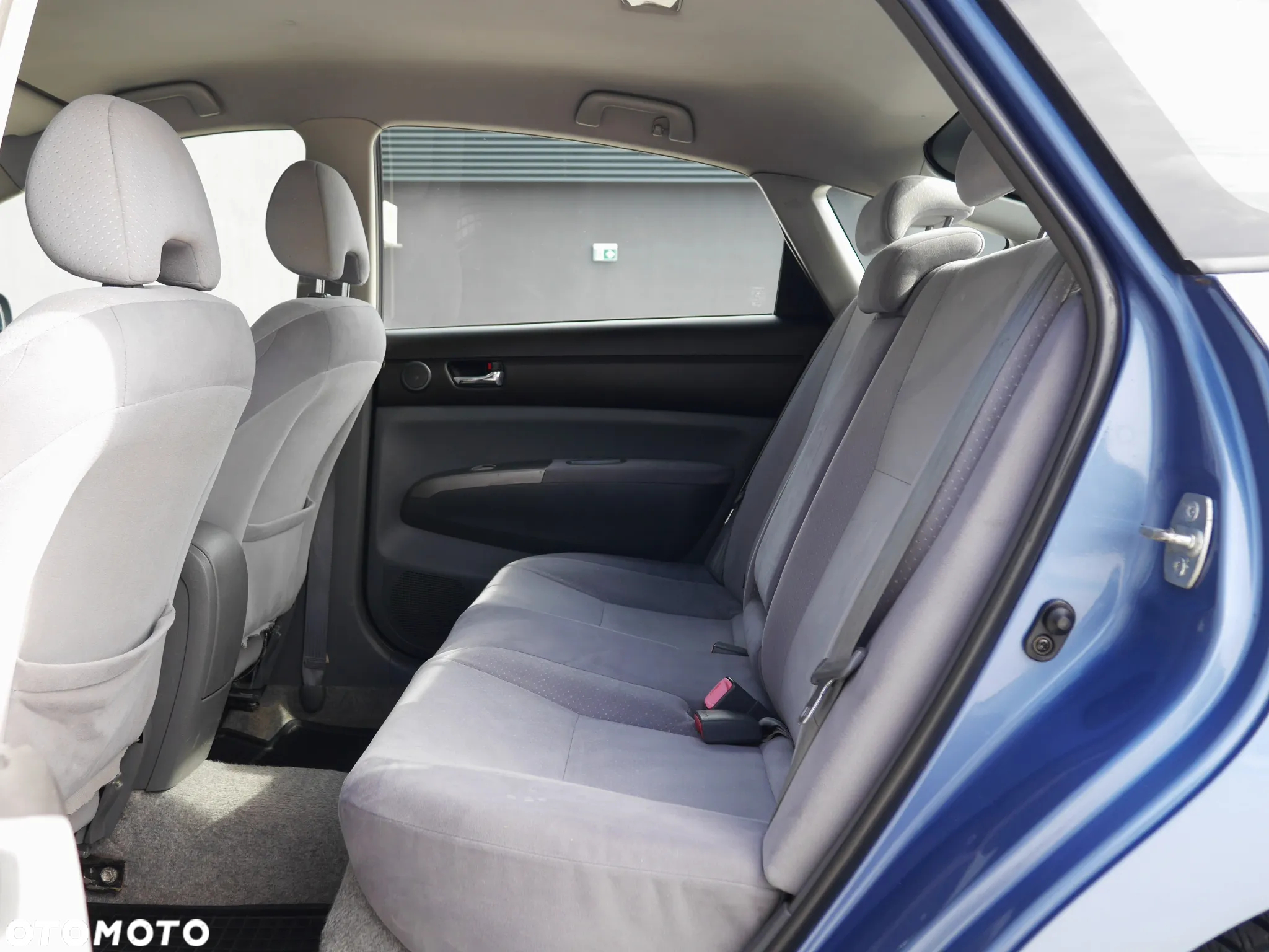Toyota Prius 1.5 VVT-i Sol - 25