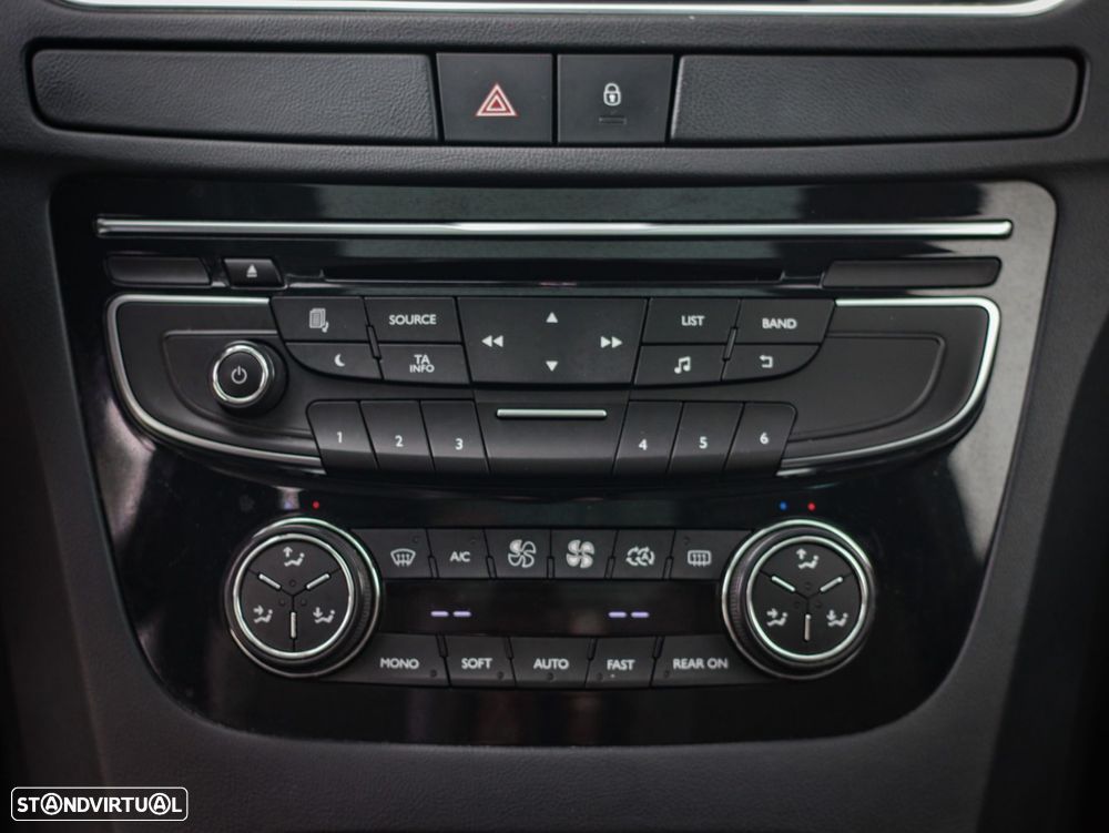 Peugeot 508 RXH 2.0 HDi Hybrid4 2-Tronic - 36