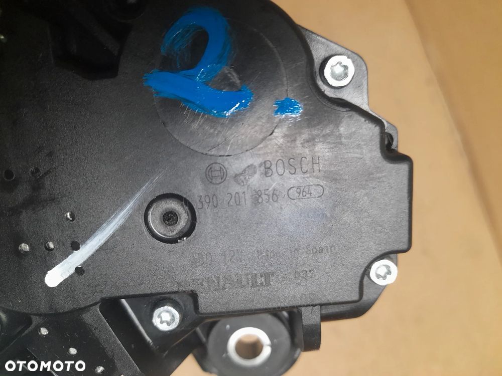 SILNICZEK WYCIERACZKI TYŁ RENAULT nr 0390201856 - 4