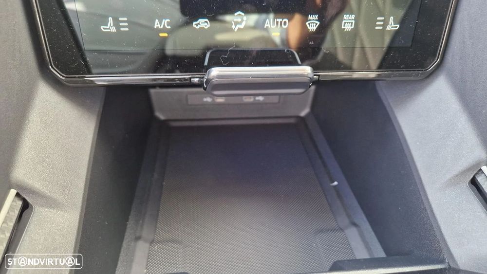 Ford Explorer 77 kWh Premium - 13