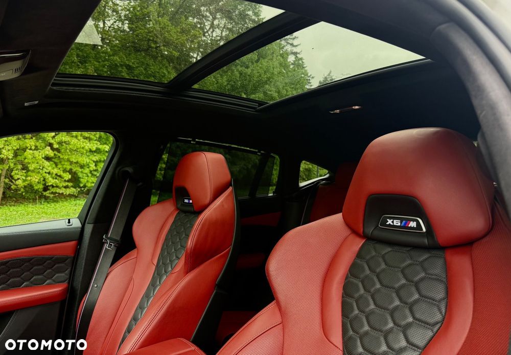 BMW X6M - 8