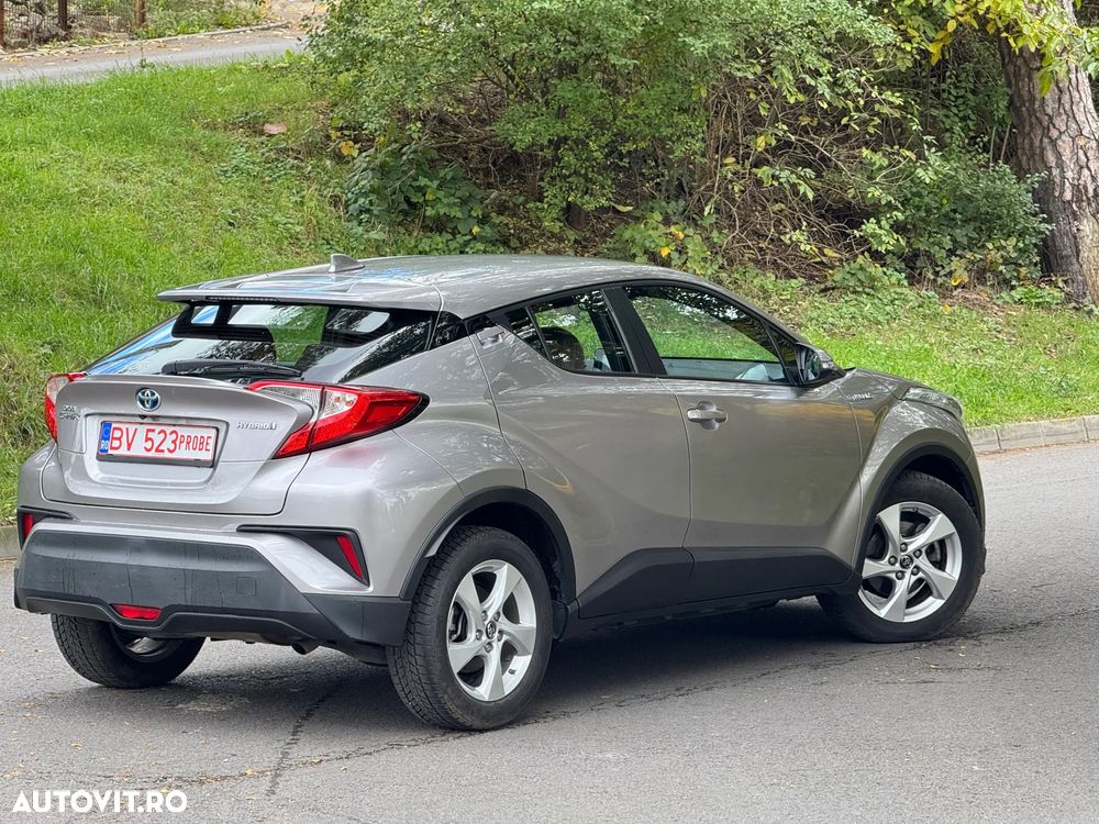 Toyota C-HR Hybrid Business-Edition - 6