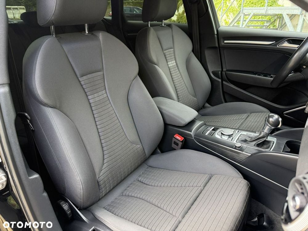 Audi A3 Sportback 35 TDI S tronic S line - 9