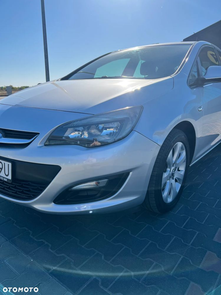Opel Astra 1.6 CDTI Enjoy - 9
