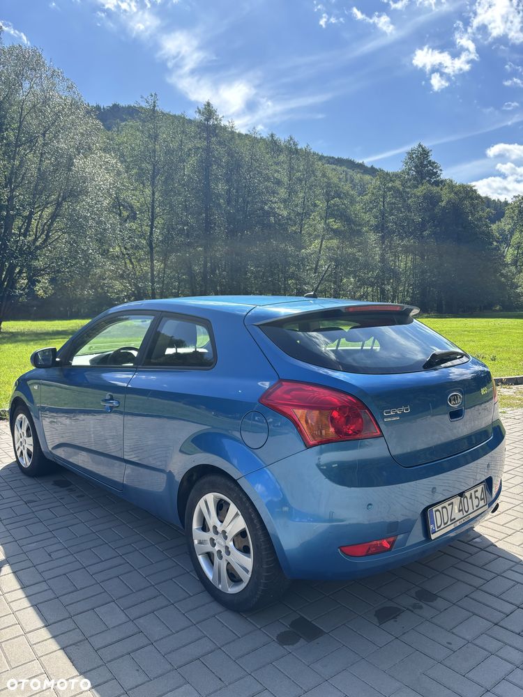 Kia Proceed, 2010