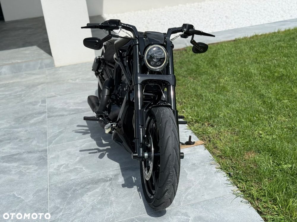 Harley-Davidson V-Rod Muscle - 6