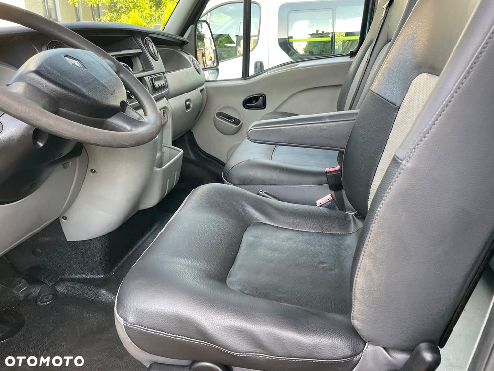 Renault Master Brygadówka 7 osobowy 2 x drzwi przesuwne - 22