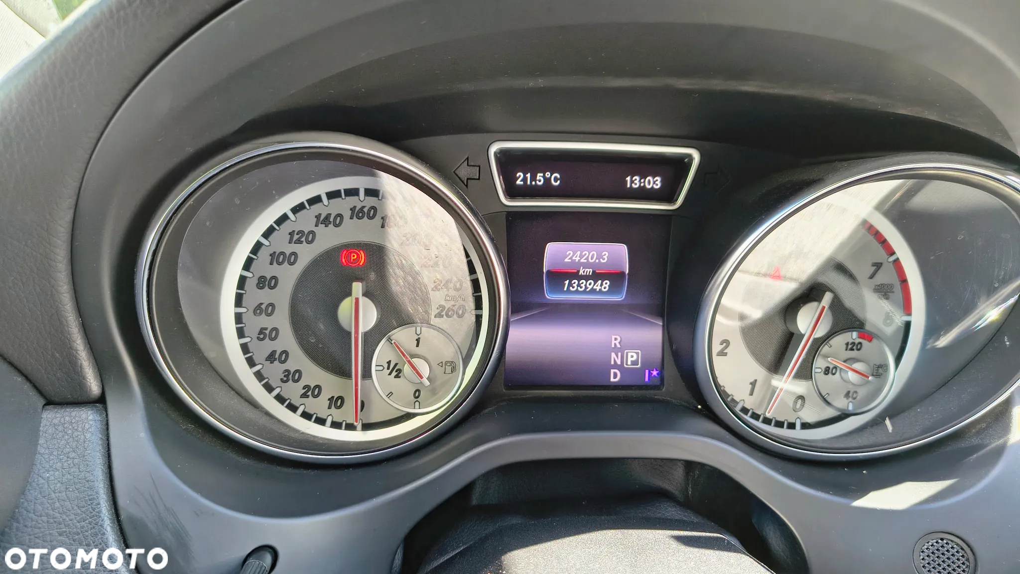 Mercedes-Benz GLA 250 4-Matic - 12