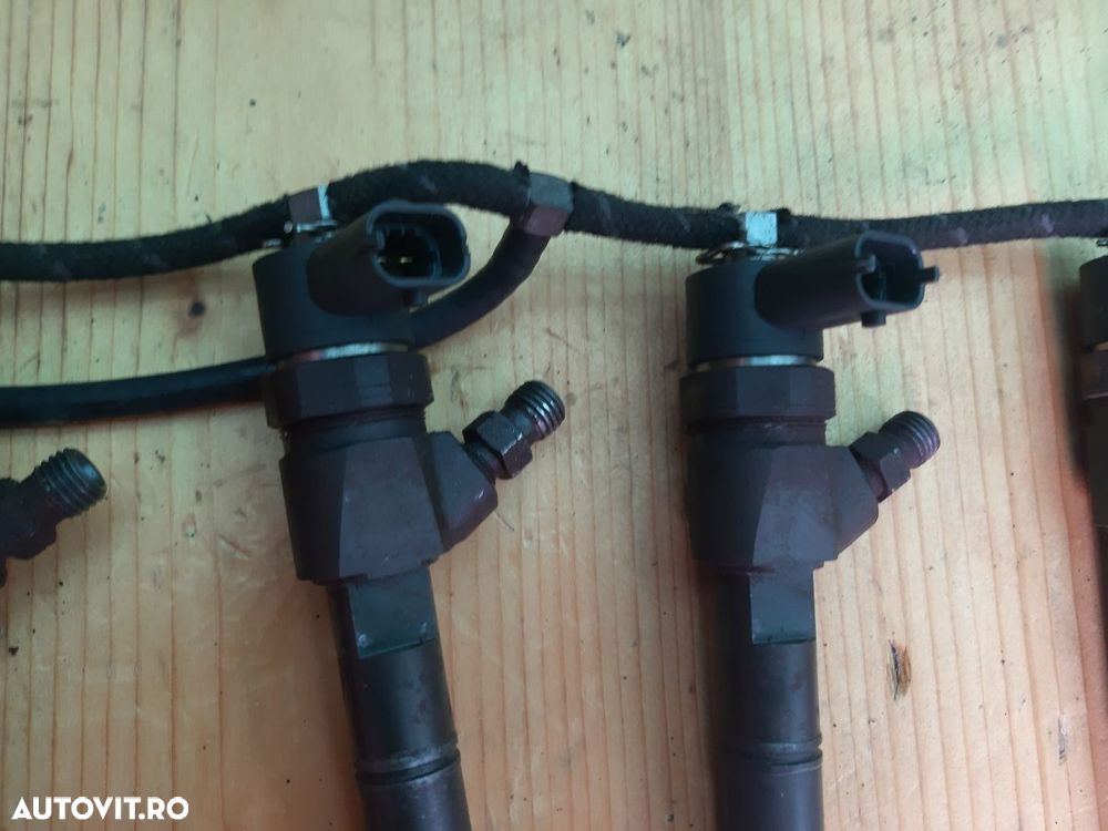 Injectoare OPEL Insignia,Astra j 2.0 cdti cod 55577668 - 3