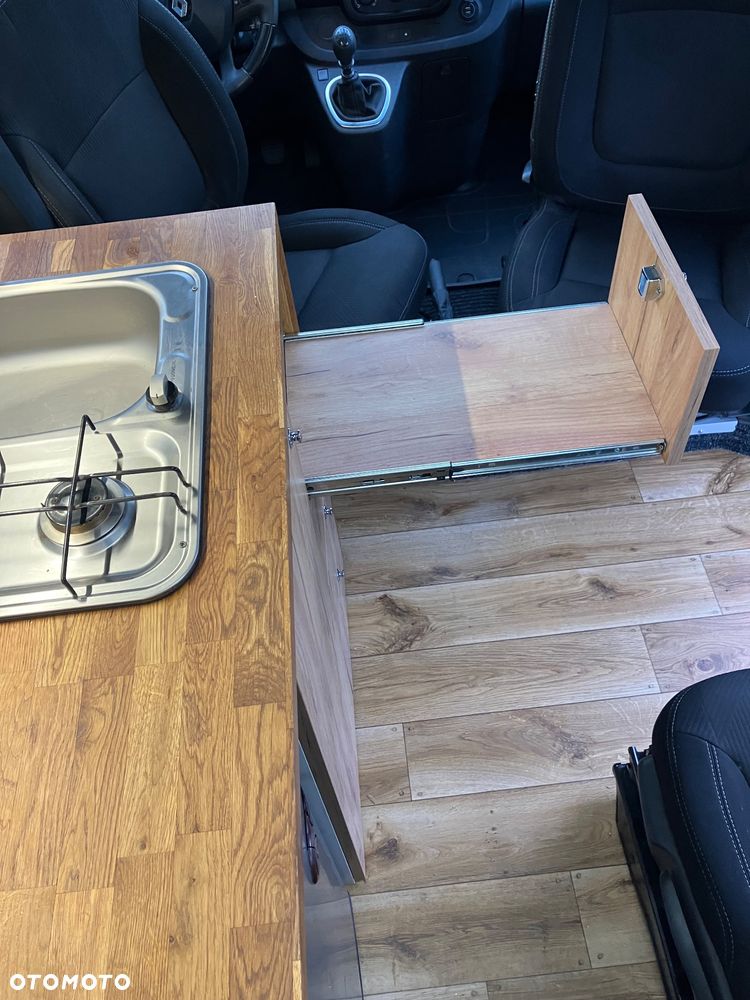 Renault Trafic - 26