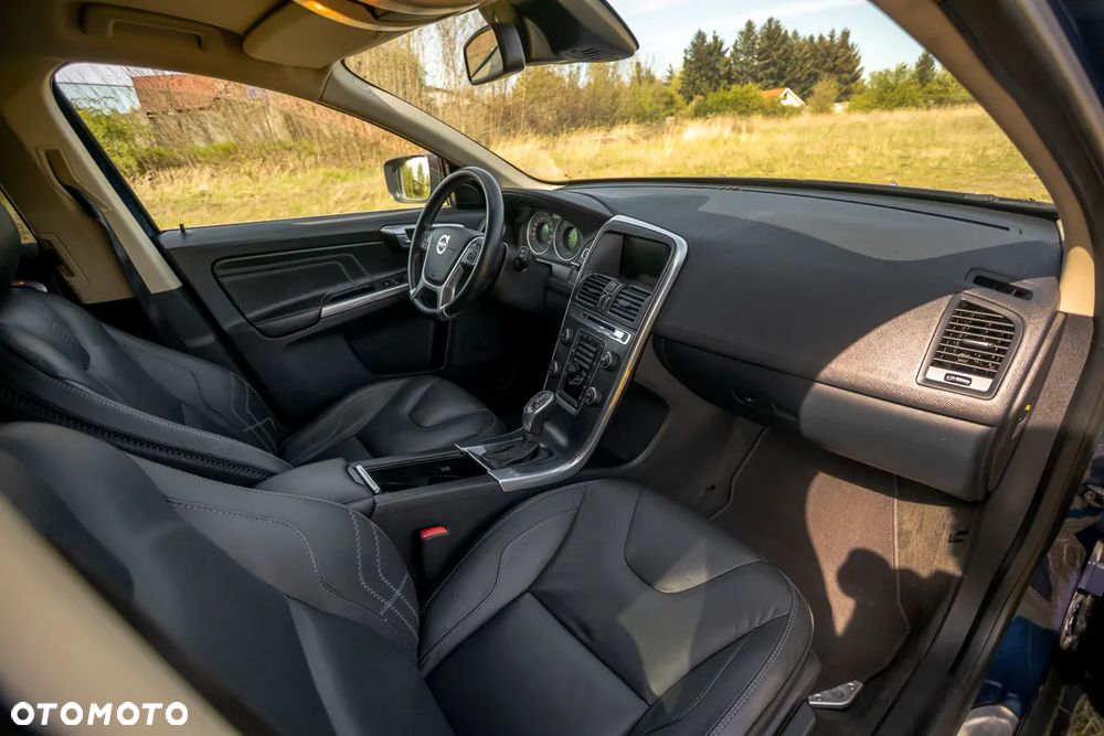 Volvo XC 60 2.4D AWD - 20