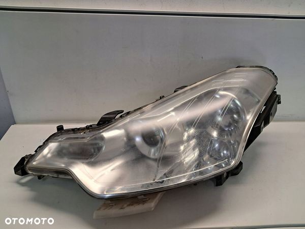 Citroen C-Crosser LEWA Lampa przednia - anglik