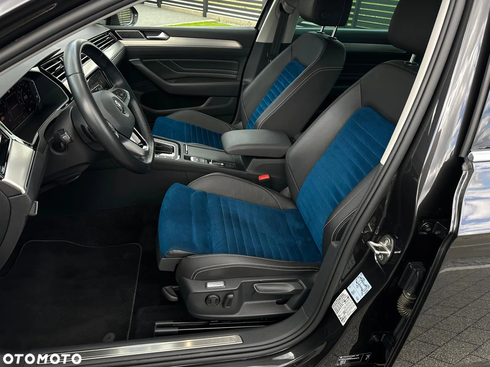 Volkswagen Passat 2.0 TSI Elegance DSG - 9