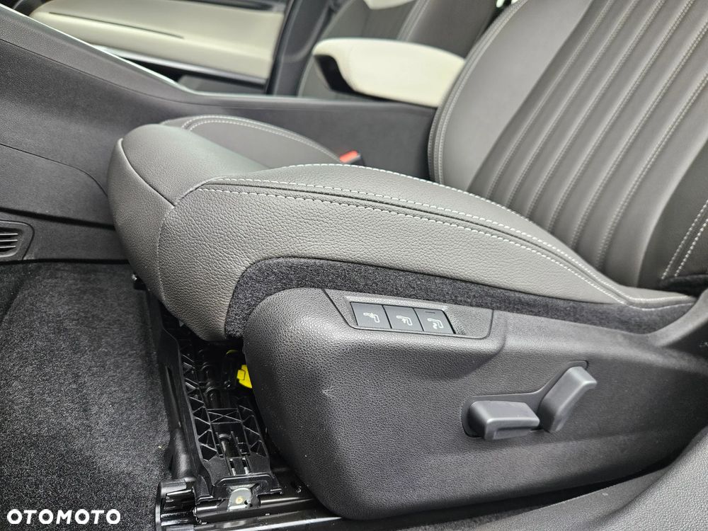 Fiat 600 1.2 Turbo La Prima eDCT - 10