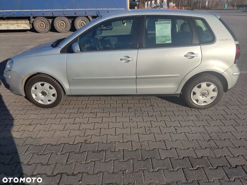 Volkswagen Polo 1.4 TDI DPF Tour Edition - 4