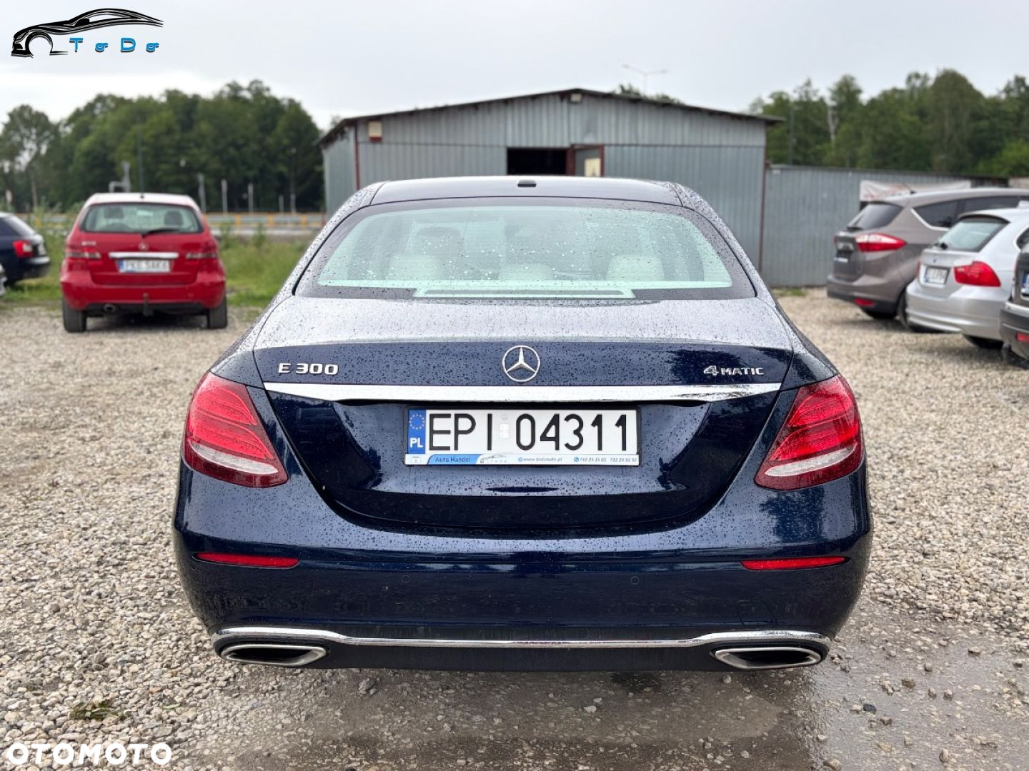 Mercedes-Benz Klasa E 300 9G-TRONIC - 11