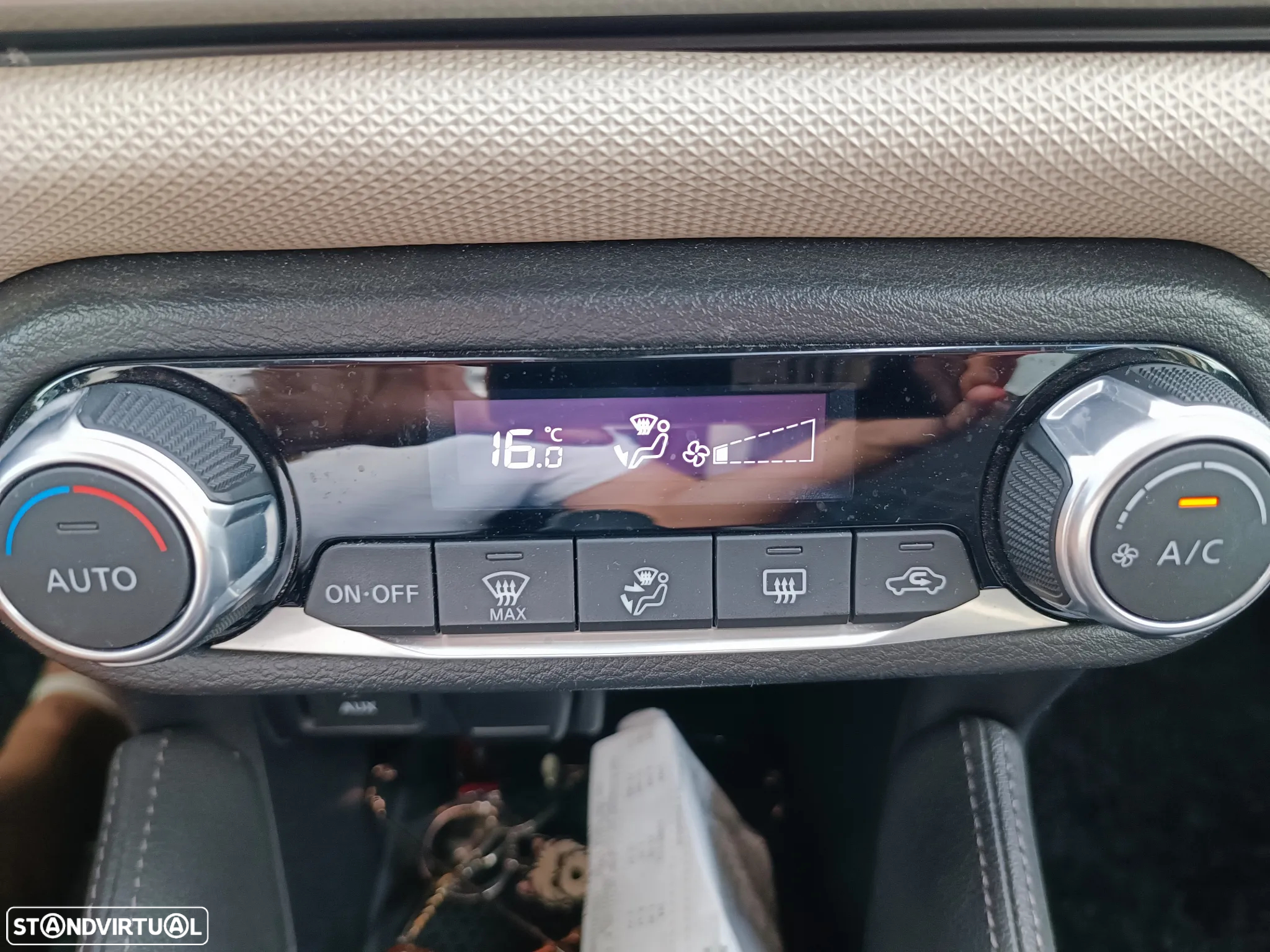 Nissan Micra 0.9 IG-T N-Connecta S/S - 11