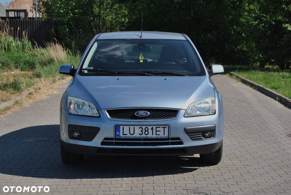 Ford Focus 1.6 Ghia - 14