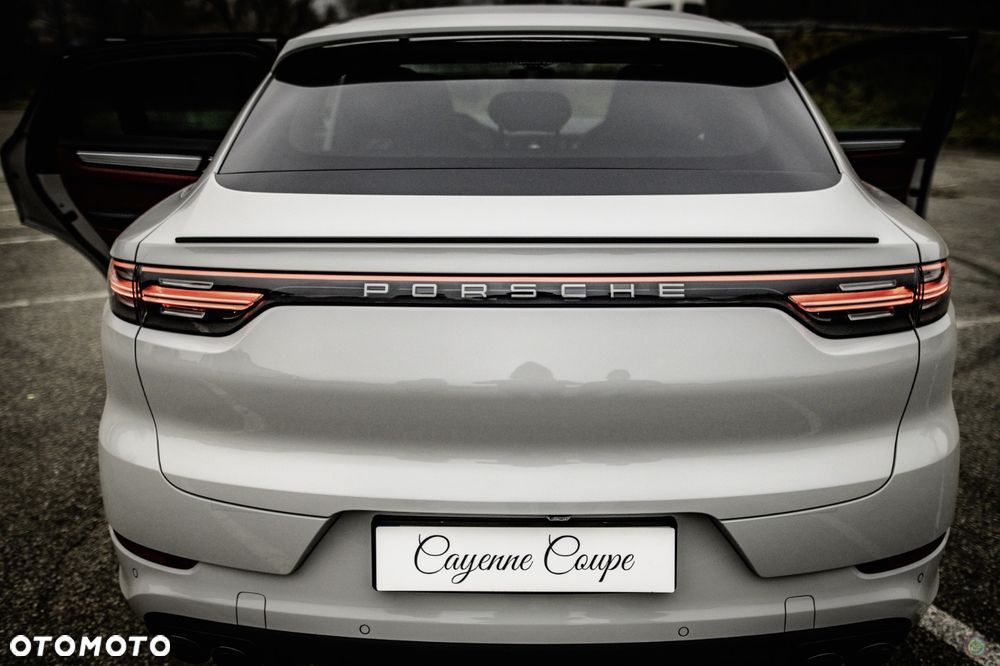 Porsche Cayenne E-Hybrid Platinum Edition - 33