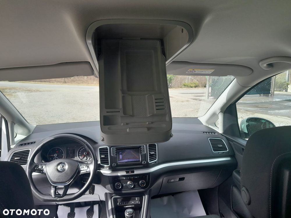 Volkswagen Sharan 2.0 TDI BMT Comfortline - 26