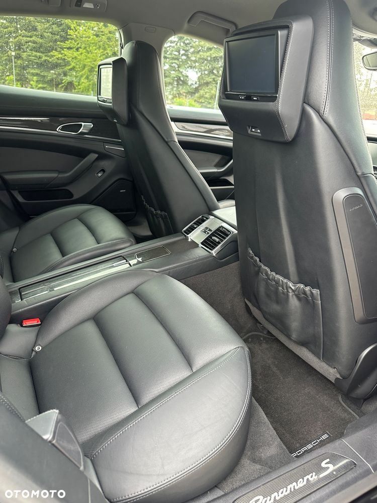 Porsche Panamera - 10