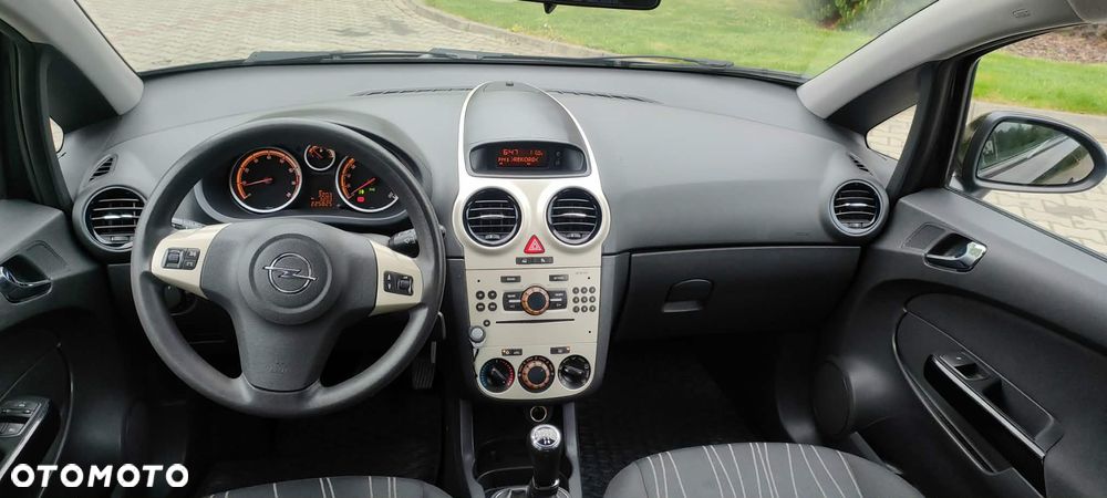 Opel Corsa 1.4 16V Silverline - 12