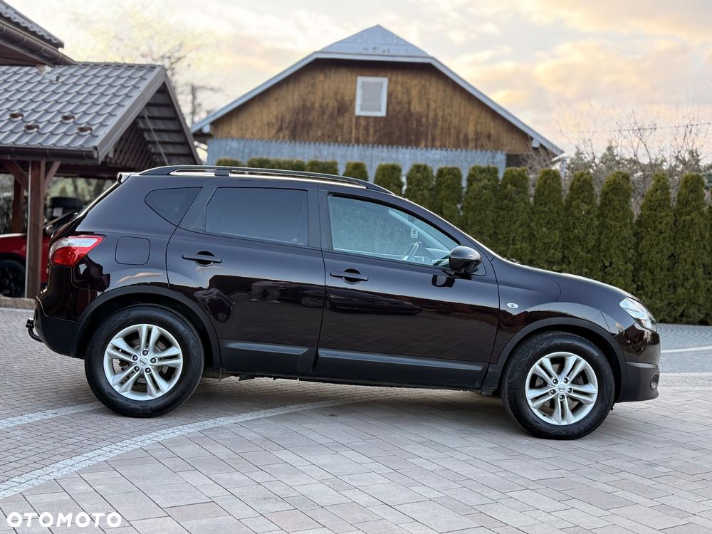 Nissan Qashqai 2.0 dCi 4 x 4 DPF tekna - 12