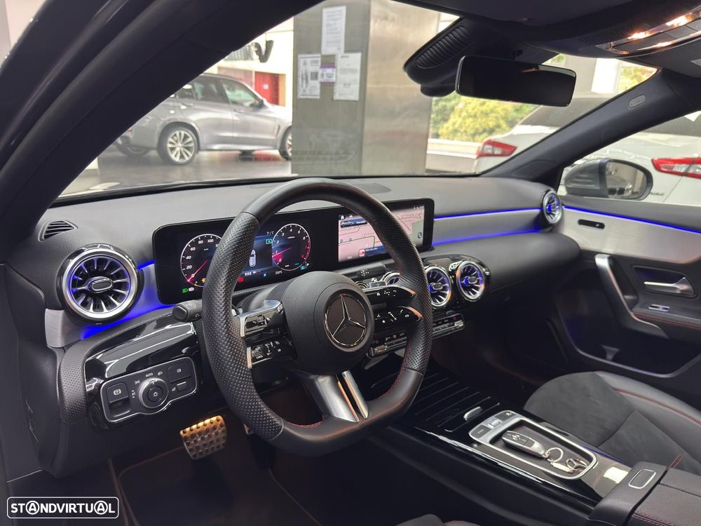 Mercedes-Benz A 200 AMG Line Aut. - 37