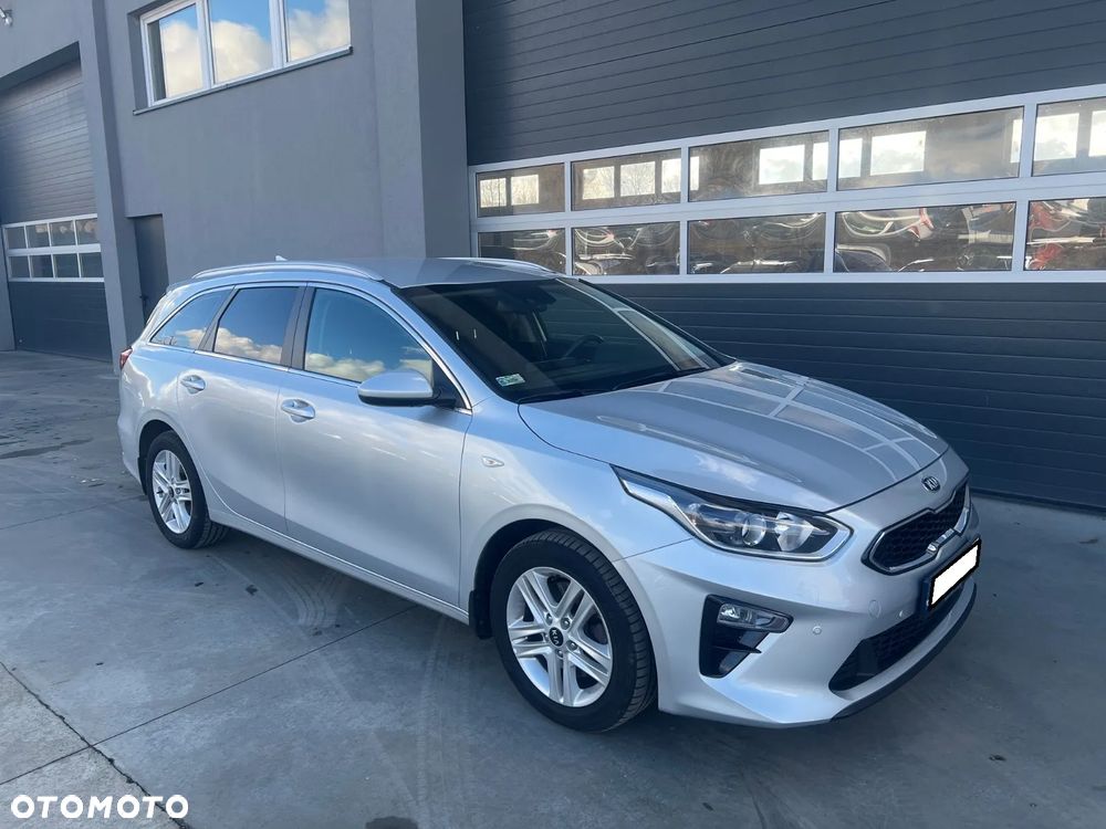 Kia Ceed Kombi 18-21 - 1
