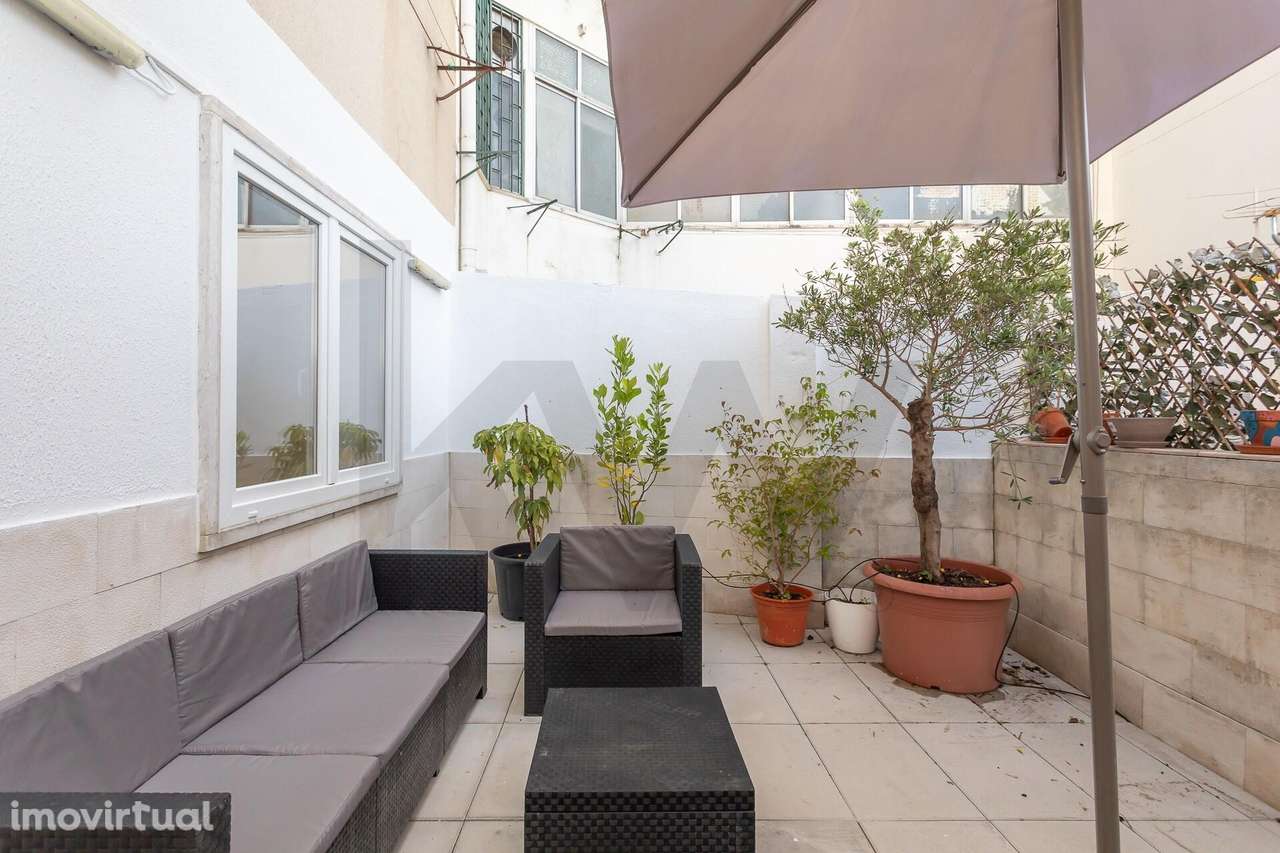 Benfica | T1 Renovado, mobilado e equipado, com Terraço Exclusivo. - Grande imagem: 2/27