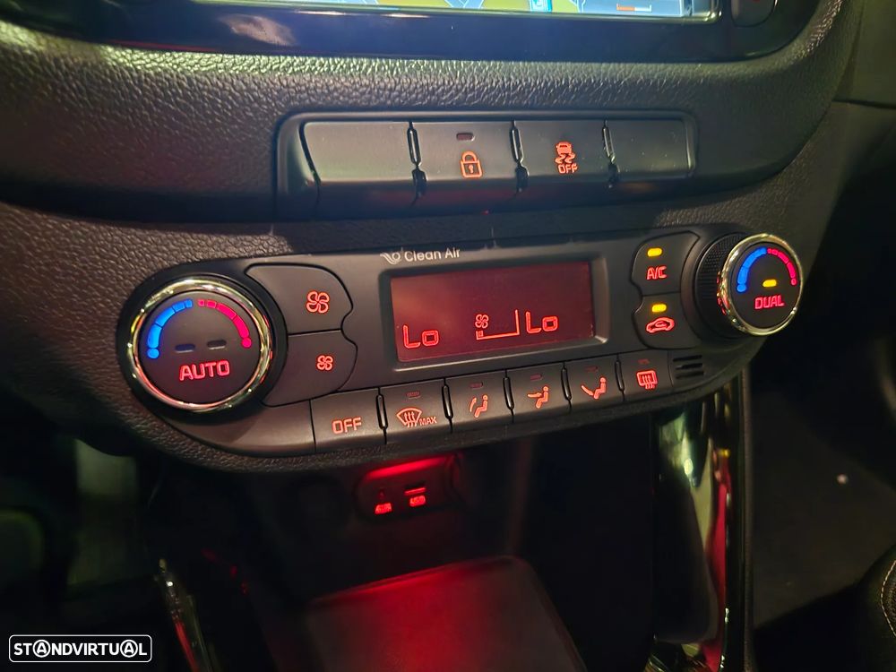 Kia Ceed SW 1.6 CRDi Prime - 23