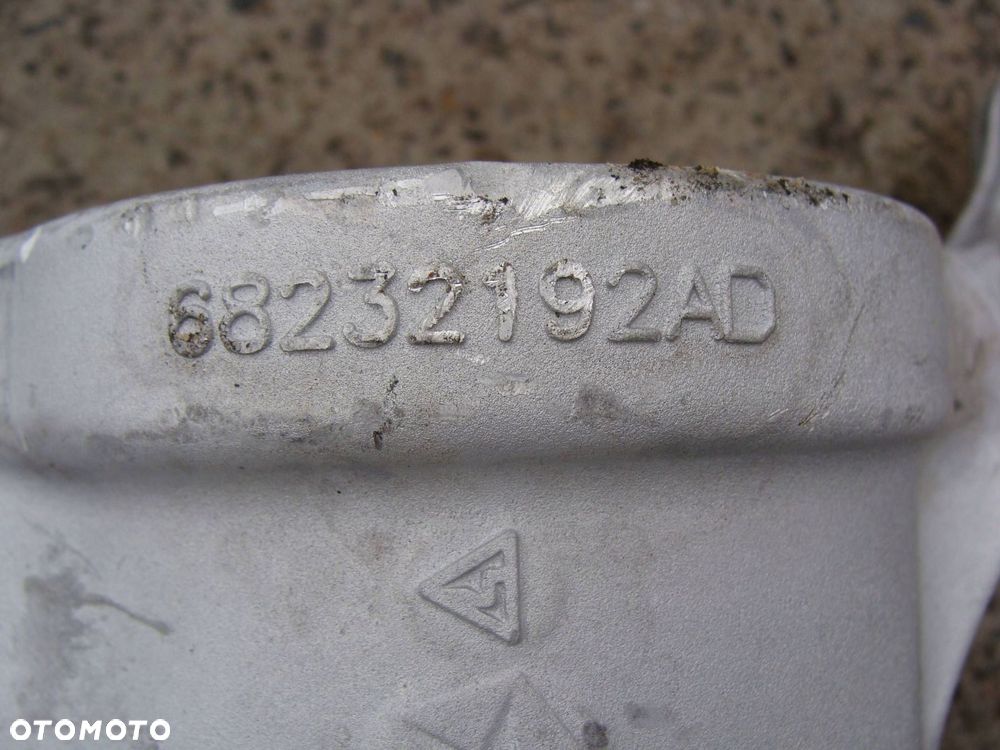 wahacz prawy przedni chrysler pacifica ii 68232192ad - 5