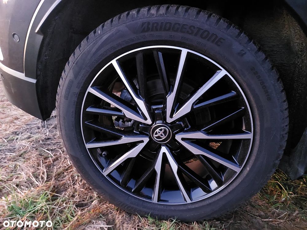 Toyota C-HR 1.8 Hybrid Neon Lime powered by JBL - 23