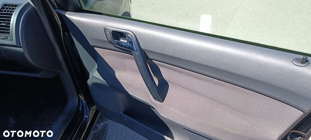 Volkswagen Polo 1.9 TDI Sportline - 12