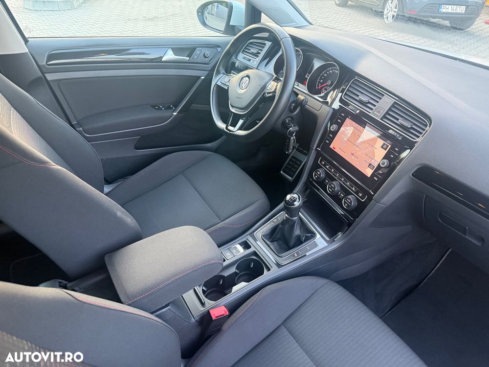 Volkswagen Golf 2.0 TDI Sound - 7
