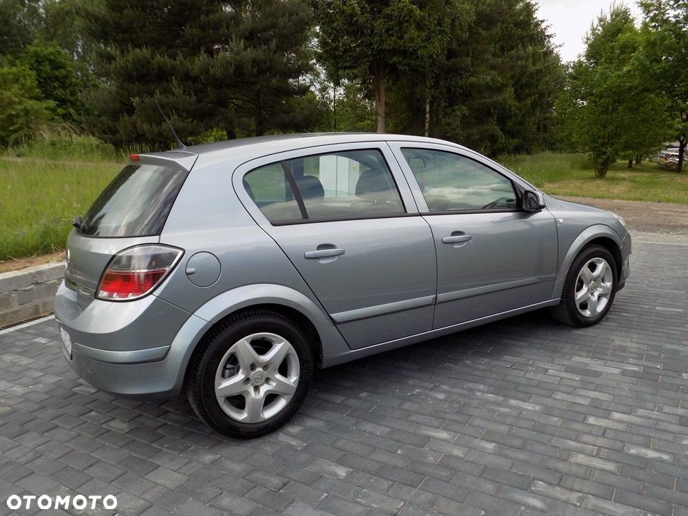 Opel Astra 1.6 Edition - 15