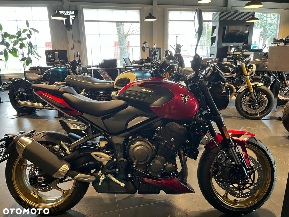 Triumph Trident - 15