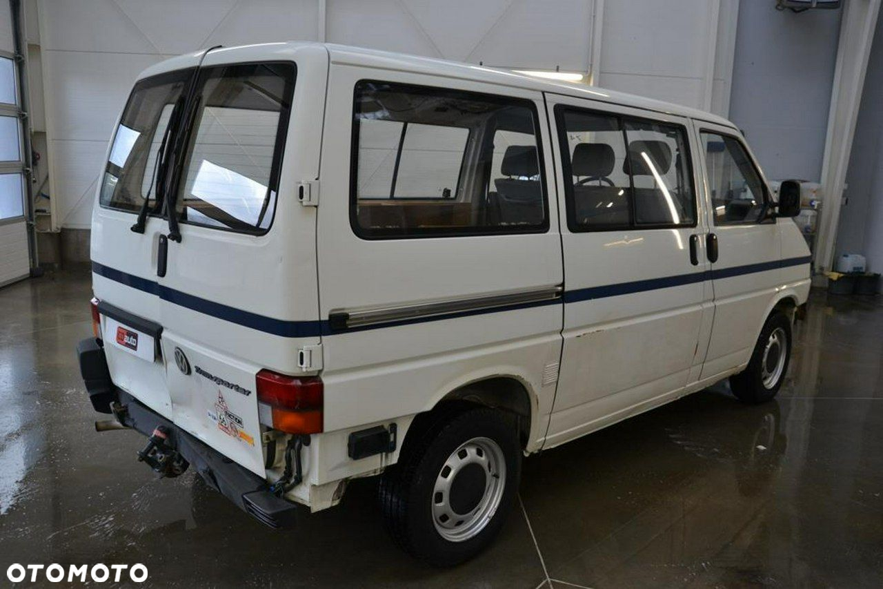 Volkswagen Transporter - 6
